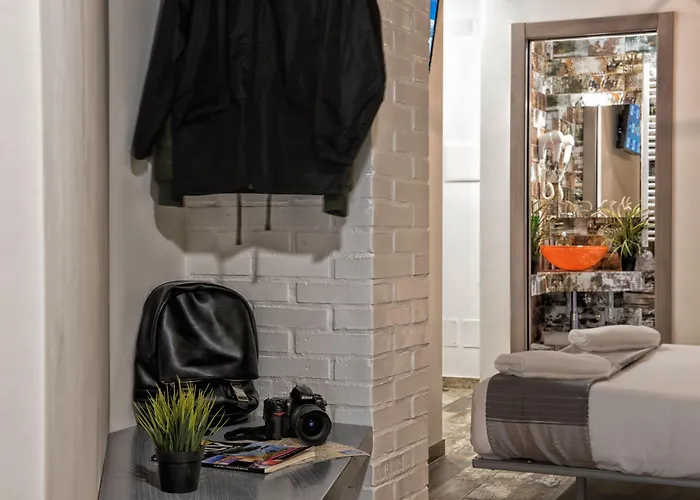 Starhome Navona
