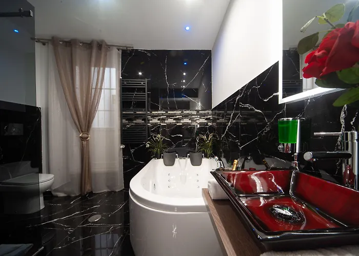 Starhome Navona Rome