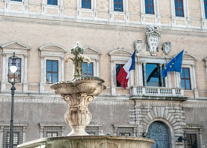 Starhome Navona Rome