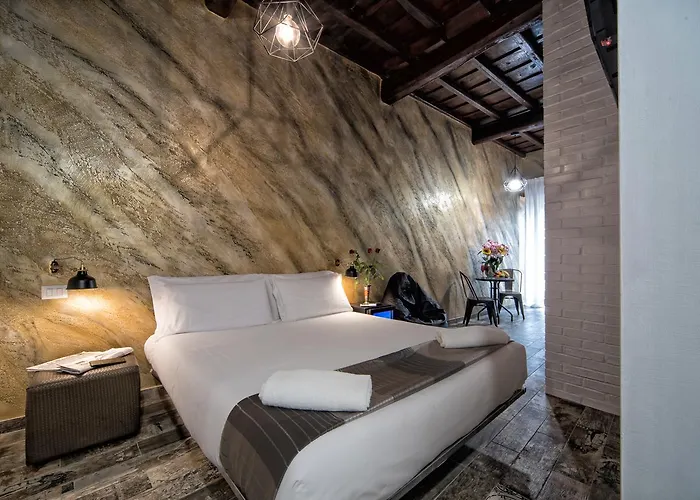 Guest house Starhome Navona 4*